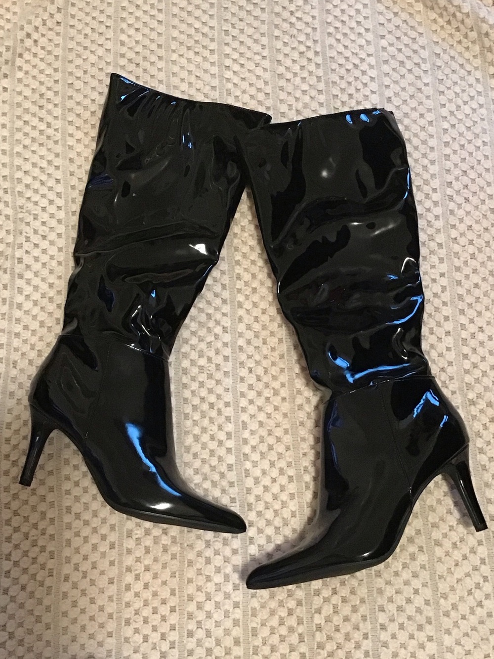 Rouge Helium Patent Black Knee-High Stiletto Boots